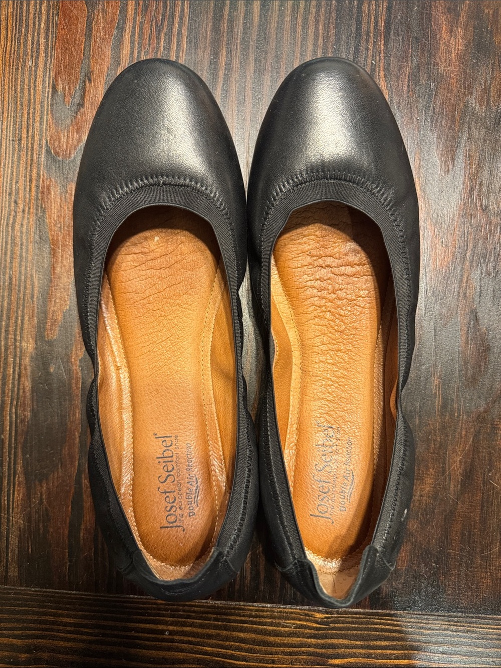Josef Seibel Black Leather Slip-On Ballet Flats